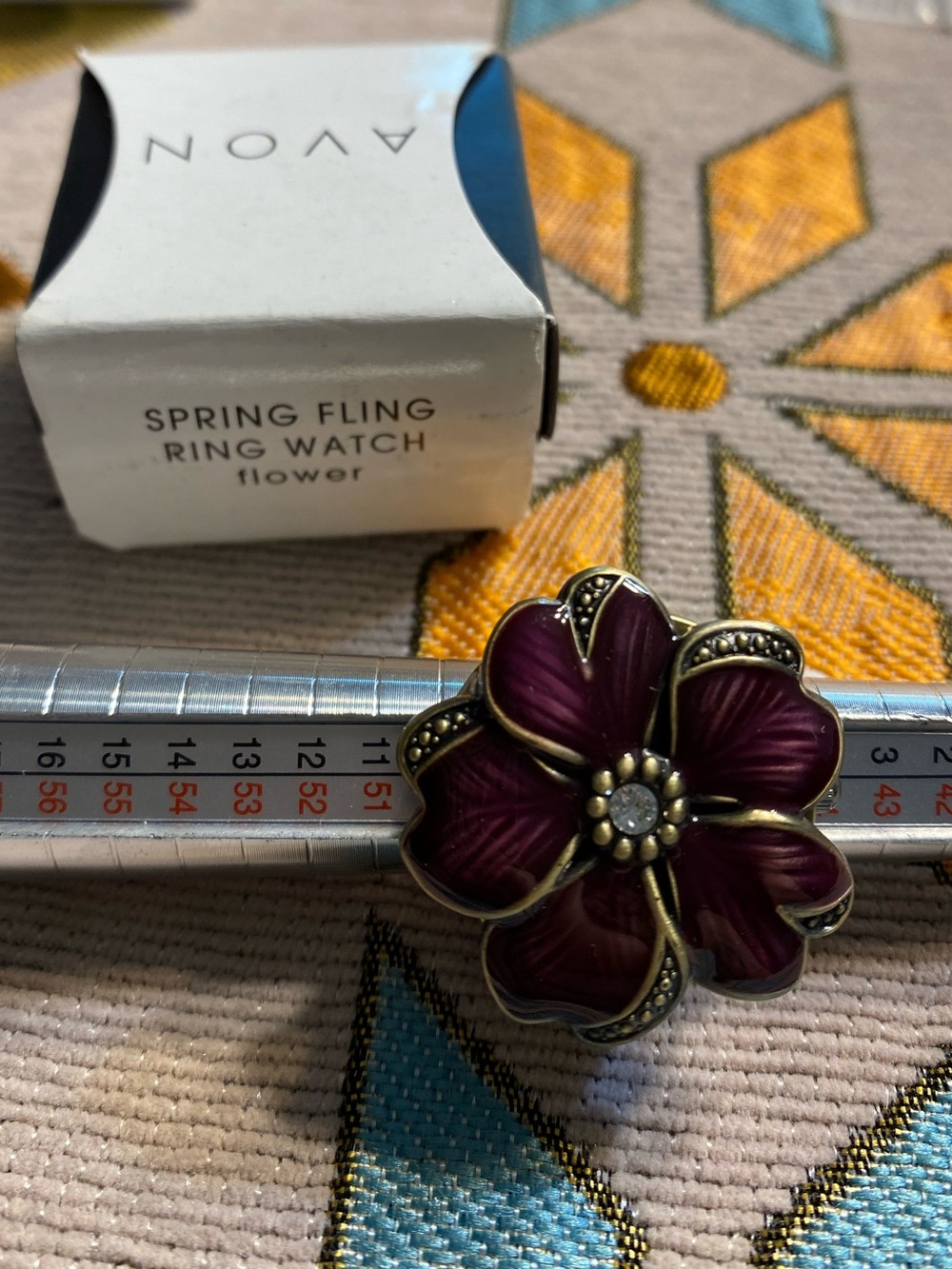 Vintage Spring Fling Ring Watch flower 2011